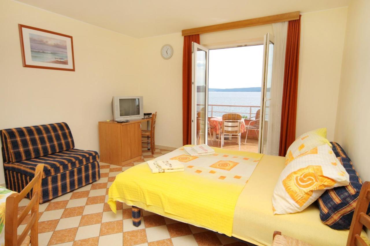 Apartments By The Sea Crikvenica - 2354 Exterior photo