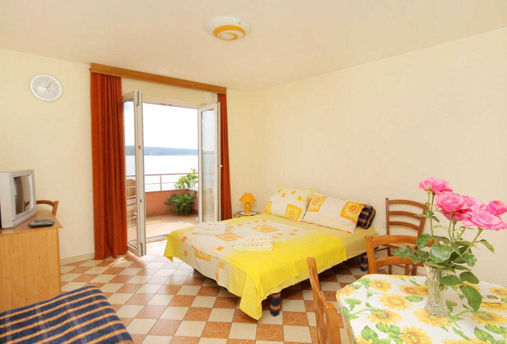 Apartments By The Sea Crikvenica - 2354 Room photo